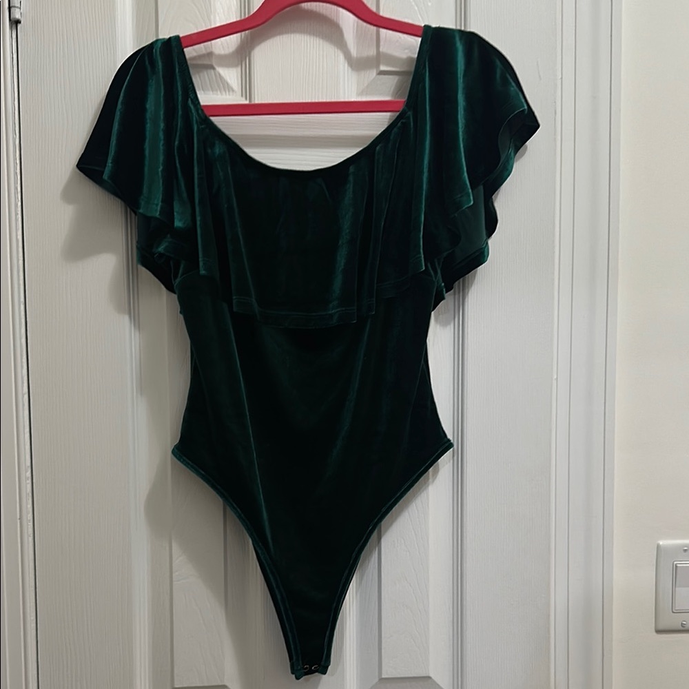 Forever 21 velvet fabric, off the shoulder holiday fun bodysuit